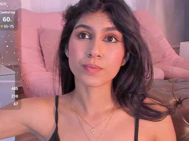 LucianaRoa webcam