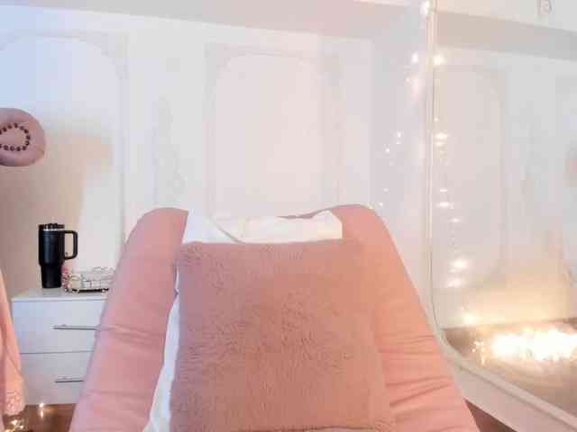 LucianaRoa webcam