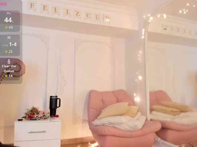 LucianaRoa webcam