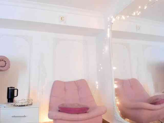 LucianaRoa webcam