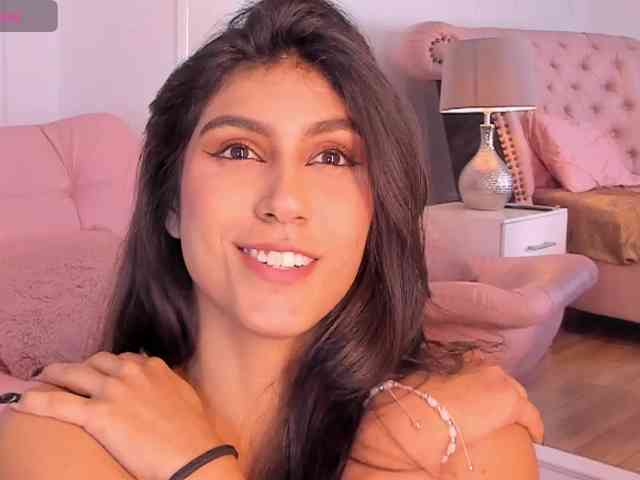 LucianaRoa webcam