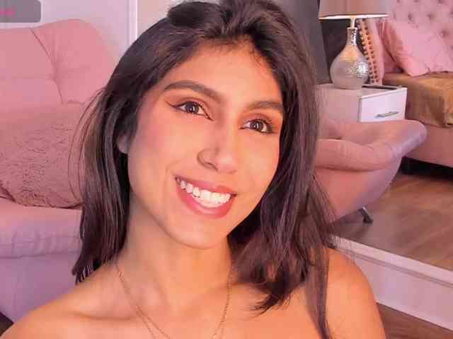 LucianaRoa webcam