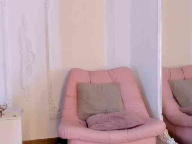 LucianaRoa webcam