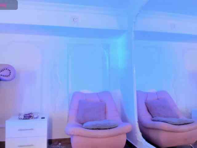 LucianaRoa webcam