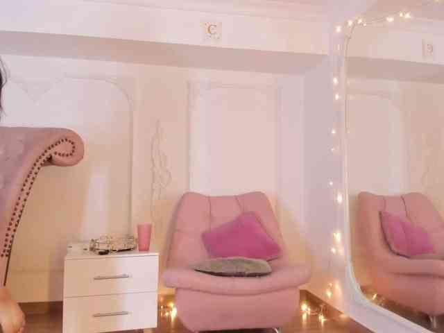 LucianaRoa webcam