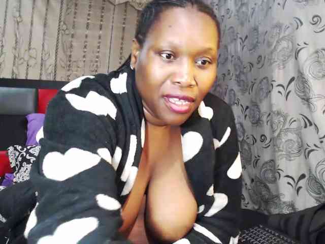 AmazingASSx webcam