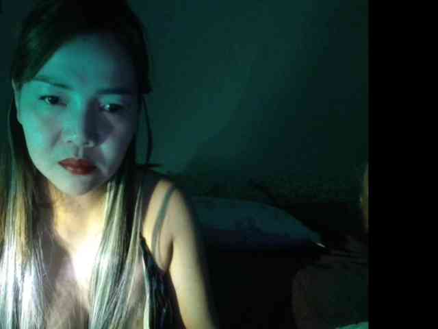 Savanna4009 webcam