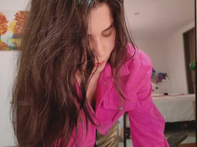 sexy-natty's BongaCams show and profile