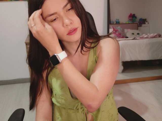 sexy-natty's BongaCams show and profile