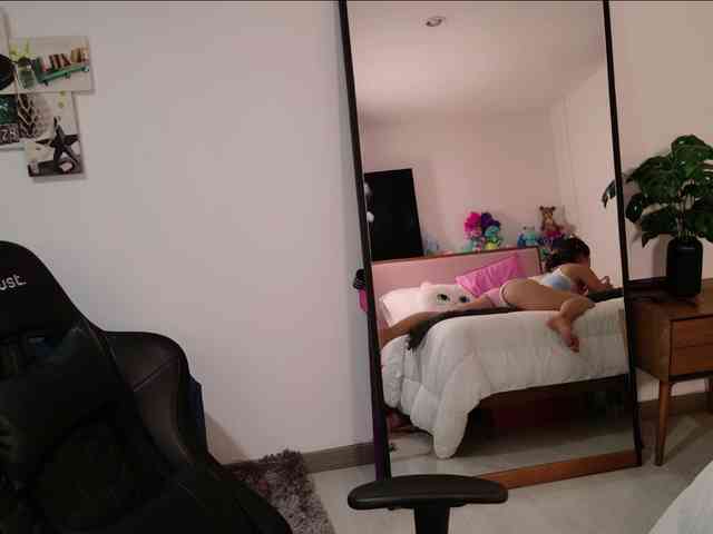 sexy-natty webcam