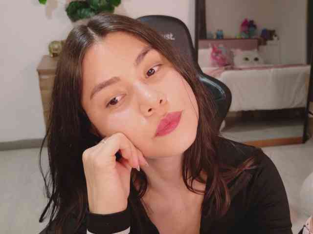 sexy-natty Live Webcam on BongaCams