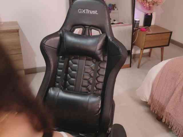 sexy-natty webcam