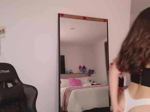 sexy-natty webcam