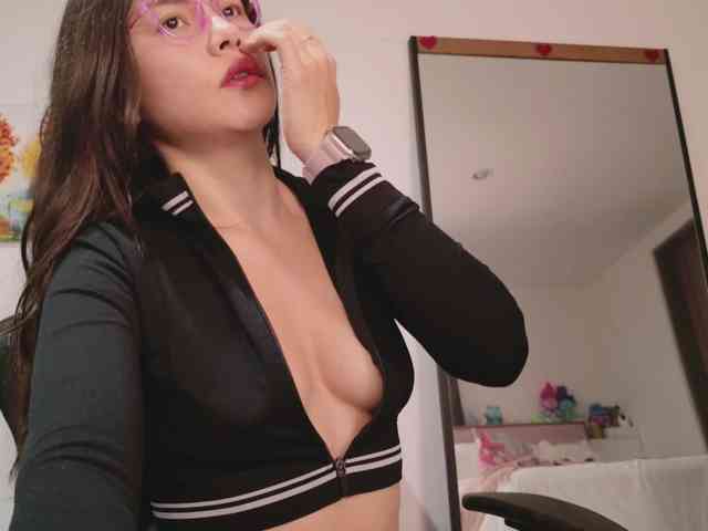 sexy-natty Live Webcam on BongaCams