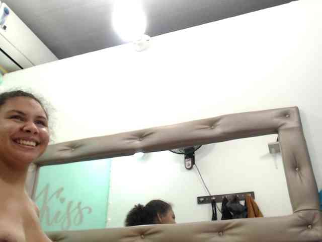 kloe-matias webcam