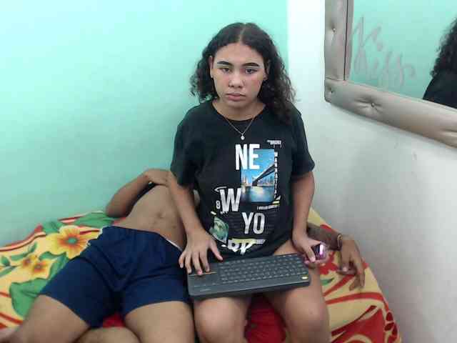 kloe-matias webcam