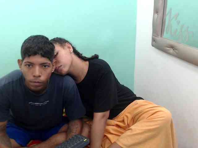 kloe-matias webcam