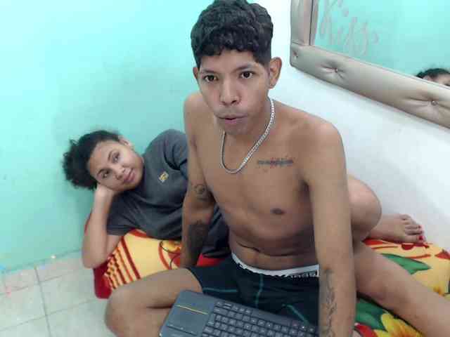 kloe-matias webcam