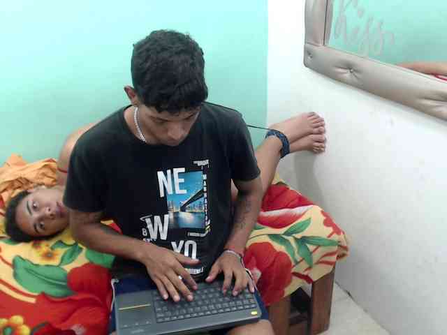 kloe-matias webcam