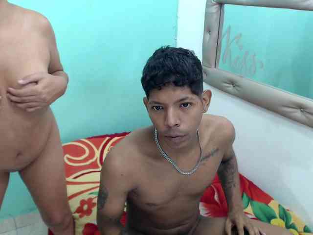 kloe-matias webcam