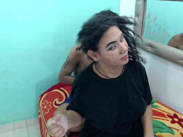 kloe-matias webcam