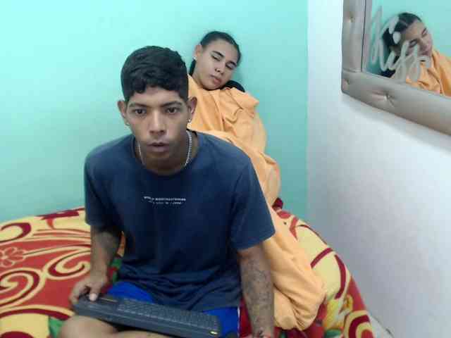 kloe-matias webcam