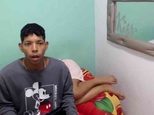 kloe-matias webcam