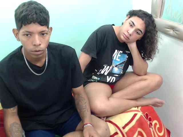 kloe-matias webcam