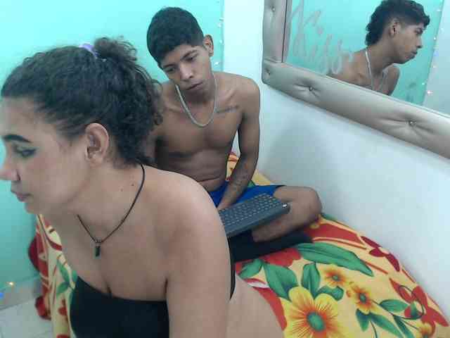 kloe-matias webcam