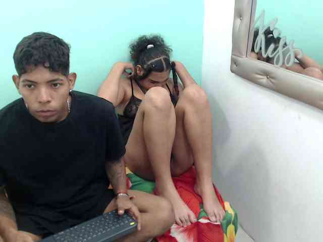 kloe-matias webcam