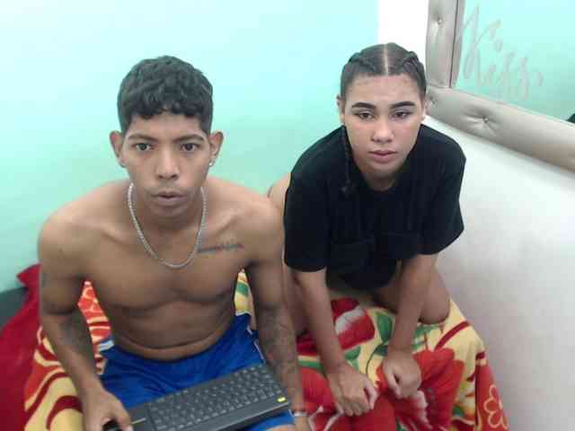 kloe-matias webcam