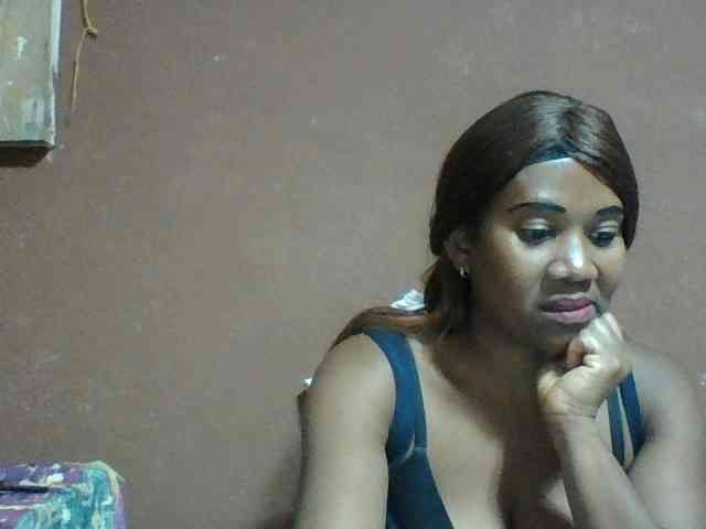 Jasmine4 Live Webcam on BongaCams