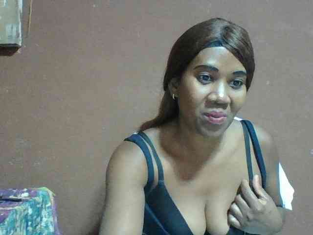 Jasmine4 Live Webcam on BongaCams
