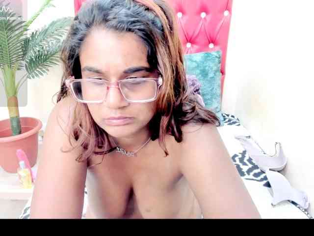 strawberrylips webcam