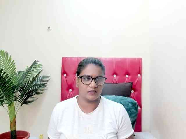 strawberrylips webcam