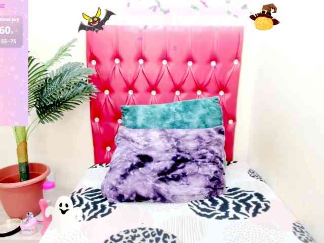 strawberrylips webcam