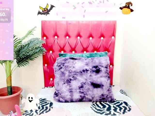 strawberrylips webcam