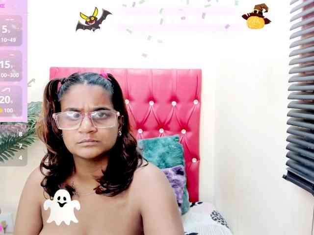 strawberrylips webcam