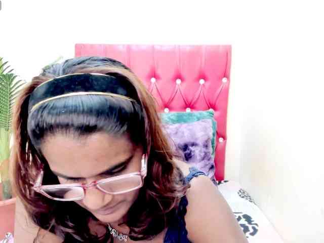 strawberrylips webcam