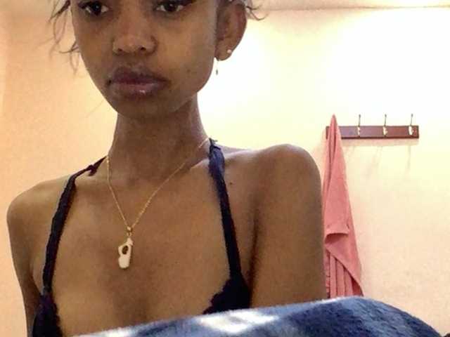 Kittygirl251 from BongaCams