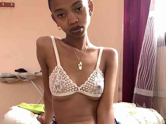 Kittygirl251 webcam
