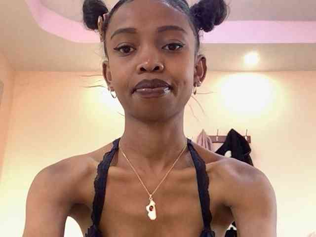 Kittygirl251 webcam