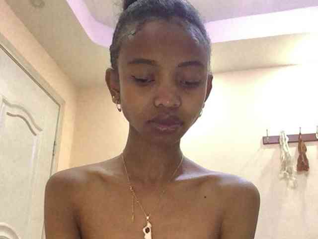 Kittygirl251 webcam