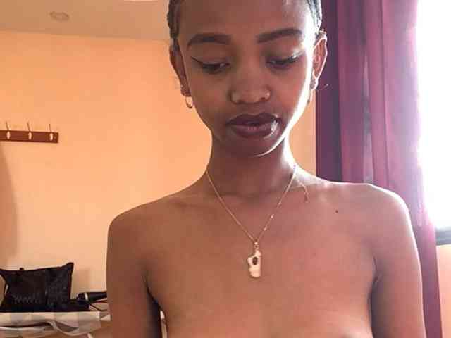 Kittygirl251 webcam