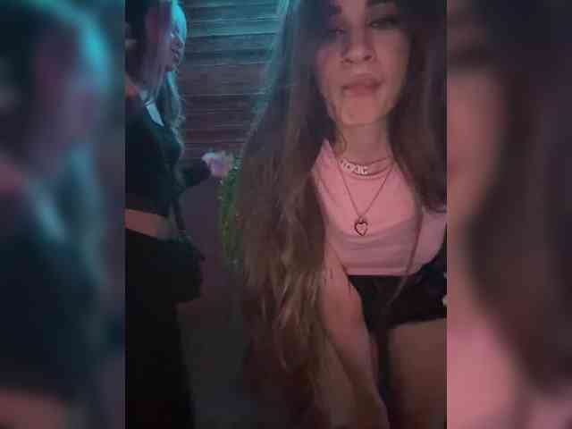 serotoninnn1 Live Webcam on BongaCams