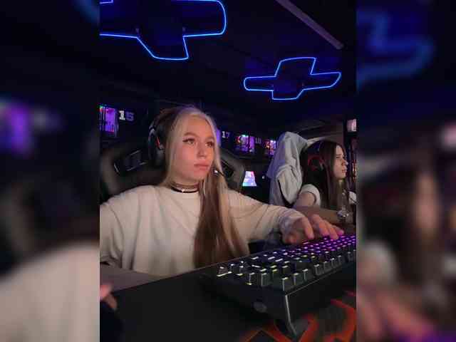 askorbinkiii webcam