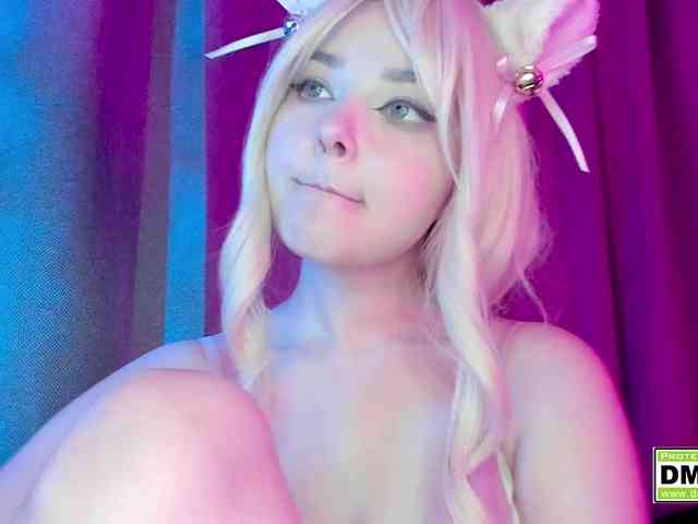 KikiraSparkle webcam