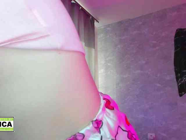 KikiraSparkle webcam
