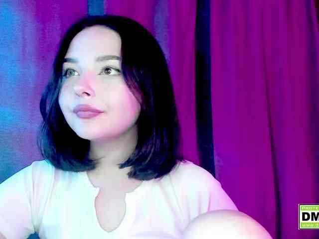 KikiraSparkle webcam