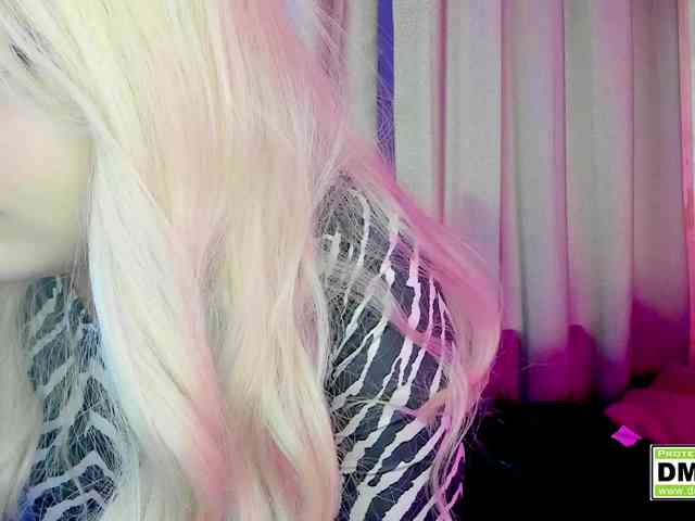 KikiraSparkle webcam